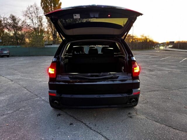 Черный БМВ Х5, объемом двигателя 3 л и пробегом 234 тыс. км за 13700 $, фото 5 на Automoto.ua