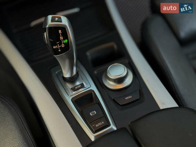 Черный БМВ Х5, объемом двигателя 3 л и пробегом 258 тыс. км за 15999 $, фото 66 на Automoto.ua