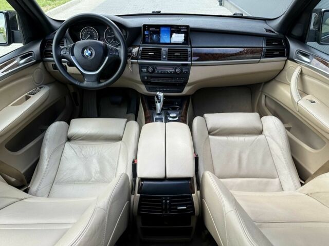 БМВ Х5 2009 в Днепре (Днепропетровске) на Automoto.ua Черный БМВ Х5, объемом двигателя 3 л и пробегом 245 тыс. км за 3397 $, фото 5 на Automoto.ua