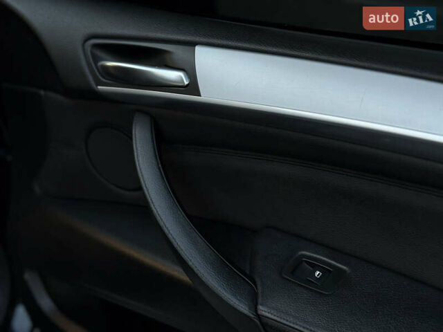 Черный БМВ Х5, объемом двигателя 3 л и пробегом 258 тыс. км за 15999 $, фото 49 на Automoto.ua