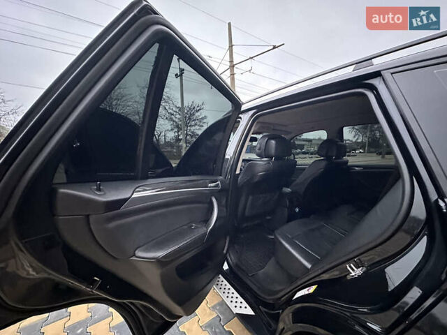 Черный БМВ Х5, объемом двигателя 3 л и пробегом 300 тыс. км за 16500 $, фото 30 на Automoto.ua