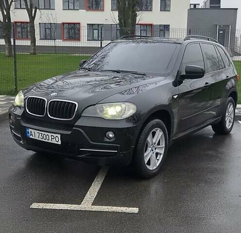 Черный БМВ Х5, объемом двигателя 3 л и пробегом 335 тыс. км за 14400 $, фото 1 на Automoto.ua