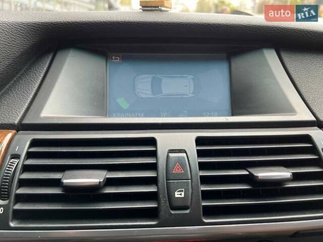 БМВ Х5 2009 в Киеве на Automoto.ua Черный БМВ Х5, объемом двигателя 3 л и пробегом 221 тыс. км за 13700 $, фото 23 на Automoto.ua