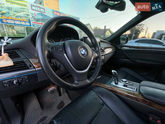 БМВ Х5 2009 в Днепре (Днепропетровске) на Automoto.ua Черный БМВ Х5, объемом двигателя 2.99 л и пробегом 377 тыс. км за 15500 $, фото 8 на Automoto.ua