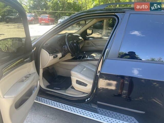 Чорний БМВ Х5, об'ємом двигуна 2.98 л та пробігом 344 тис. км за 12500 $, фото 4 на Automoto.ua