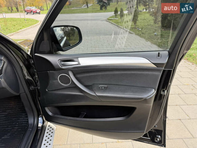 Чорний БМВ Х5, об'ємом двигуна 2.99 л та пробігом 288 тис. км за 18800 $, фото 26 на Automoto.ua