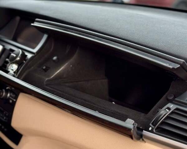 Чорний БМВ Х5, об'ємом двигуна 3 л та пробігом 222 тис. км за 21500 $, фото 16 на Automoto.ua