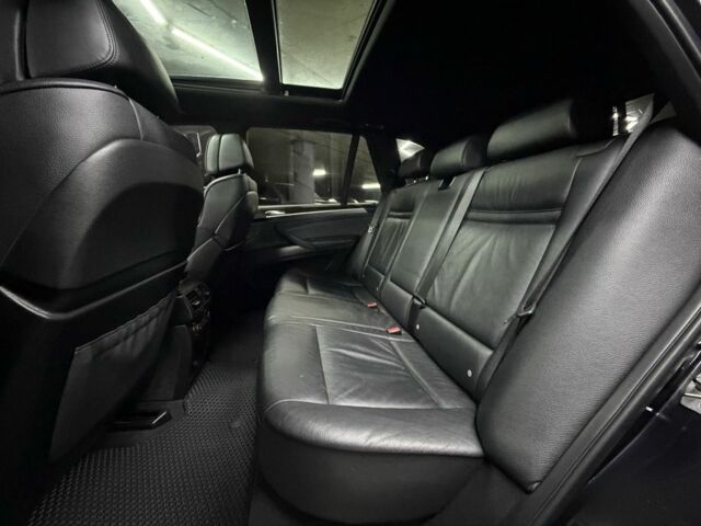 Черный БМВ Х5, объемом двигателя 3 л и пробегом 265 тыс. км за 17500 $, фото 6 на Automoto.ua