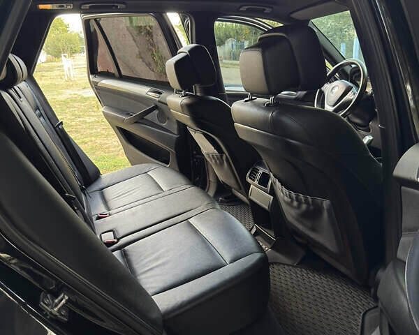 Черный БМВ Х5, объемом двигателя 3 л и пробегом 270 тыс. км за 18500 $, фото 21 на Automoto.ua