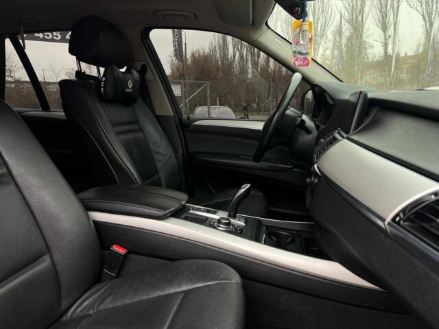 Черный БМВ Х5, объемом двигателя 3 л и пробегом 228 тыс. км за 12700 $, фото 12 на Automoto.ua