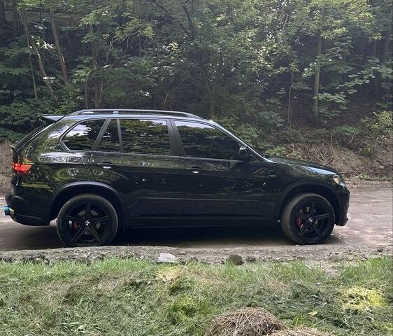 Черный БМВ Х5, объемом двигателя 3 л и пробегом 231 тыс. км за 14000 $, фото 6 на Automoto.ua