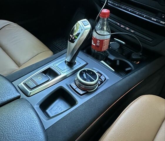 Черный БМВ Х5, объемом двигателя 3 л и пробегом 231 тыс. км за 14000 $, фото 16 на Automoto.ua