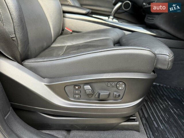 Чорний БМВ Х5, об'ємом двигуна 2.99 л та пробігом 288 тис. км за 18800 $, фото 31 на Automoto.ua