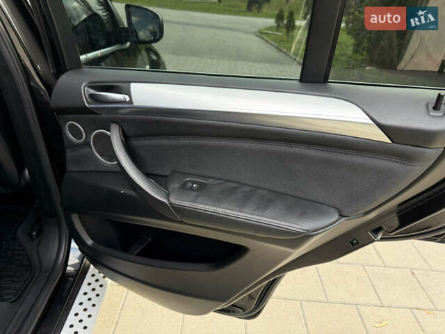 Чорний БМВ Х5, об'ємом двигуна 2.99 л та пробігом 288 тис. км за 18800 $, фото 27 на Automoto.ua