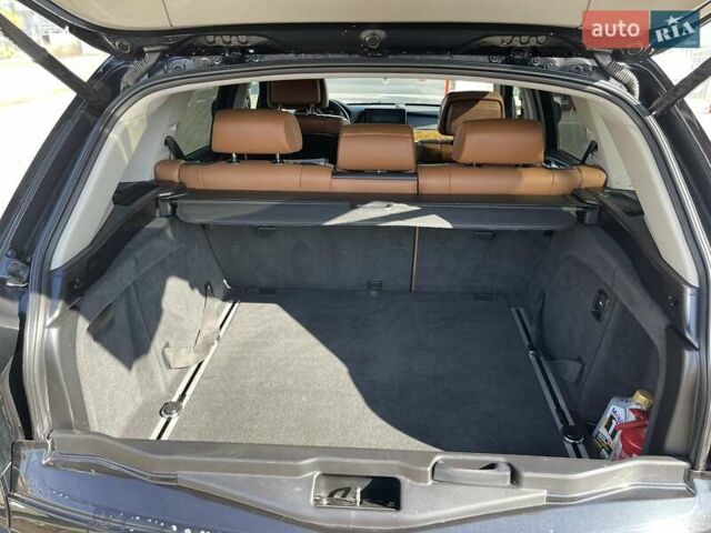 Черный БМВ Х5, объемом двигателя 2.98 л и пробегом 416 тыс. км за 8800 $, фото 10 на Automoto.ua