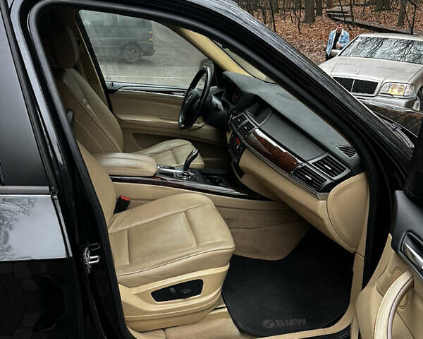 Черный БМВ Х5, объемом двигателя 2.98 л и пробегом 241 тыс. км за 12400 $, фото 13 на Automoto.ua