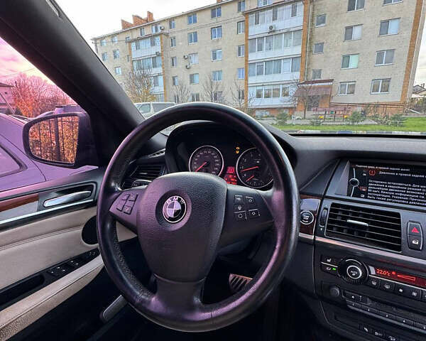 Черный БМВ Х5, объемом двигателя 3 л и пробегом 198 тыс. км за 14000 $, фото 8 на Automoto.ua