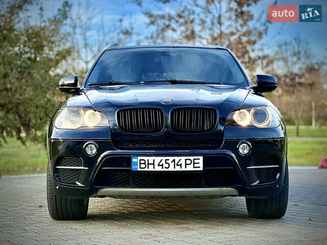 Черный БМВ Х5, объемом двигателя 3 л и пробегом 297 тыс. км за 16900 $, фото 13 на Automoto.ua