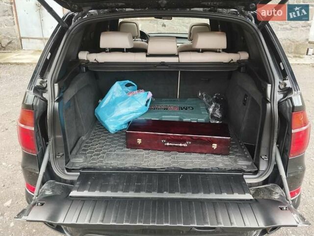Черный БМВ Х5, объемом двигателя 3 л и пробегом 255 тыс. км за 19800 $, фото 10 на Automoto.ua