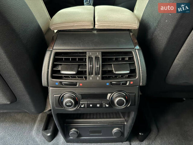 Черный БМВ Х5, объемом двигателя 2.98 л и пробегом 220 тыс. км за 14200 $, фото 25 на Automoto.ua