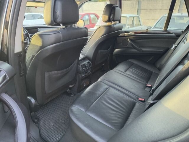 БМВ Х5 2010 в Кривом Роге на Automoto.ua Черный БМВ Х5, объемом двигателя 3 л и пробегом 185 тыс. км за 14500 $, фото 11 на Automoto.ua