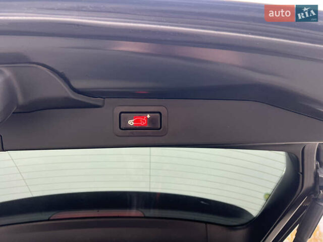 Черный БМВ Х5, объемом двигателя 2.98 л и пробегом 292 тыс. км за 15800 $, фото 11 на Automoto.ua