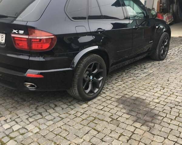 Черный БМВ Х5, объемом двигателя 3 л и пробегом 291 тыс. км за 19900 $, фото 1 на Automoto.ua