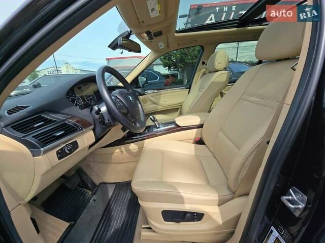 Чорний БМВ Х5, об'ємом двигуна 3 л та пробігом 106 тис. км за 3000 $, фото 15 на Automoto.ua