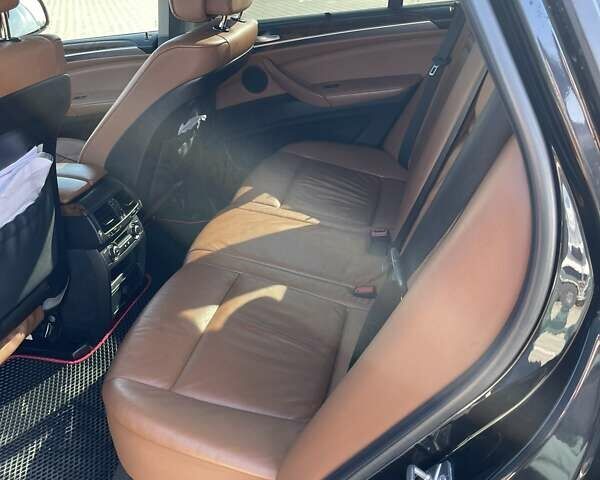 Черный БМВ Х5, объемом двигателя 2.98 л и пробегом 416 тыс. км за 8800 $, фото 11 на Automoto.ua