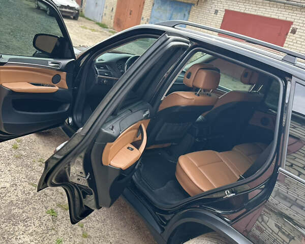 Черный БМВ Х5, объемом двигателя 3 л и пробегом 231 тыс. км за 15500 $, фото 70 на Automoto.ua
