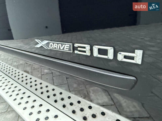 Черный БМВ Х5, объемом двигателя 2.99 л и пробегом 233 тыс. км за 15650 $, фото 49 на Automoto.ua