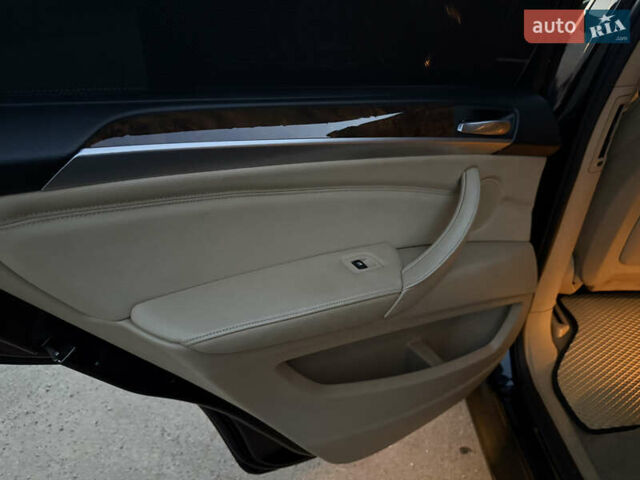 Черный БМВ Х5, объемом двигателя 2.99 л и пробегом 233 тыс. км за 17700 $, фото 9 на Automoto.ua