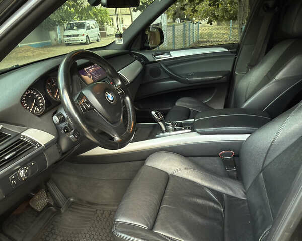 Черный БМВ Х5, объемом двигателя 3 л и пробегом 270 тыс. км за 18500 $, фото 11 на Automoto.ua