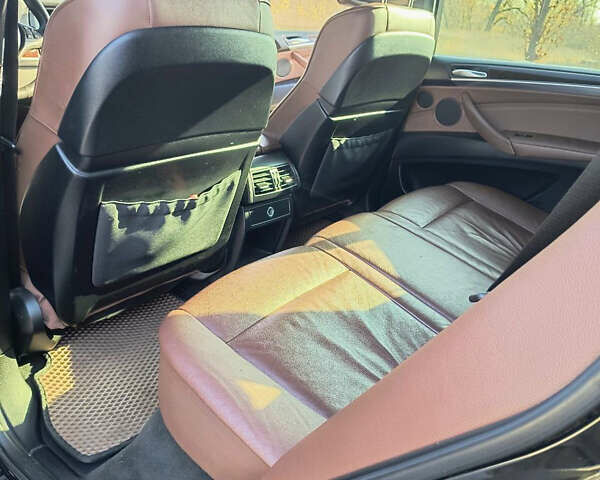 Черный БМВ Х5, объемом двигателя 3 л и пробегом 280 тыс. км за 13799 $, фото 11 на Automoto.ua