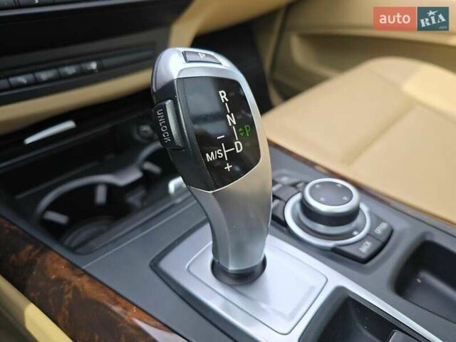 Чорний БМВ Х5, об'ємом двигуна 3 л та пробігом 106 тис. км за 3000 $, фото 25 на Automoto.ua