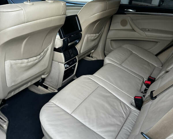 Черный БМВ Х5, объемом двигателя 2.98 л и пробегом 241 тыс. км за 12400 $, фото 1 на Automoto.ua