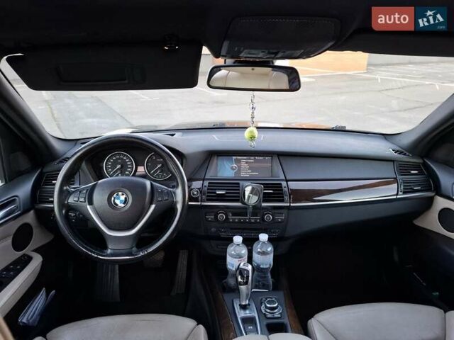 Чорний БМВ Х5, об'ємом двигуна 3 л та пробігом 260 тис. км за 16999 $, фото 15 на Automoto.ua