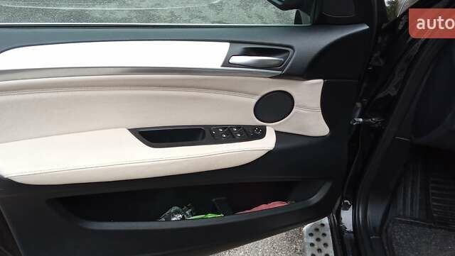 Черный БМВ Х5, объемом двигателя 2.98 л и пробегом 211 тыс. км за 14900 $, фото 10 на Automoto.ua