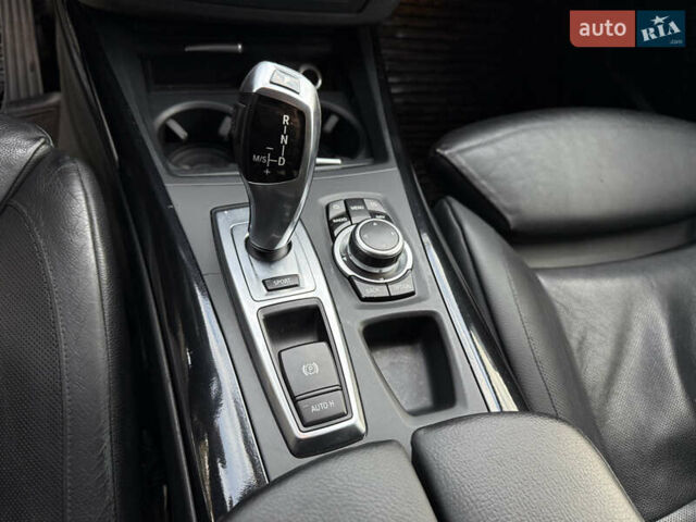 Чорний БМВ Х5, об'ємом двигуна 2.99 л та пробігом 288 тис. км за 18800 $, фото 33 на Automoto.ua