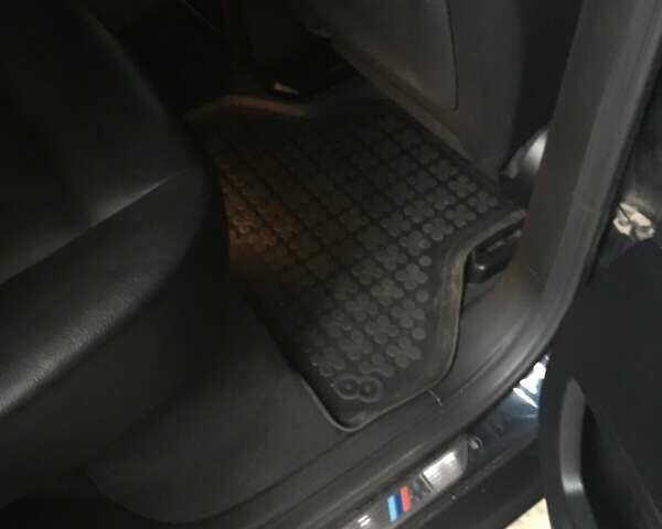 Черный БМВ Х5, объемом двигателя 3 л и пробегом 291 тыс. км за 19900 $, фото 19 на Automoto.ua