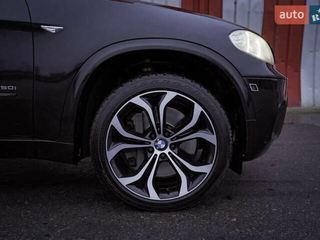 Чорний БМВ Х5, об'ємом двигуна 4.4 л та пробігом 195 тис. км за 16000 $, фото 7 на Automoto.ua