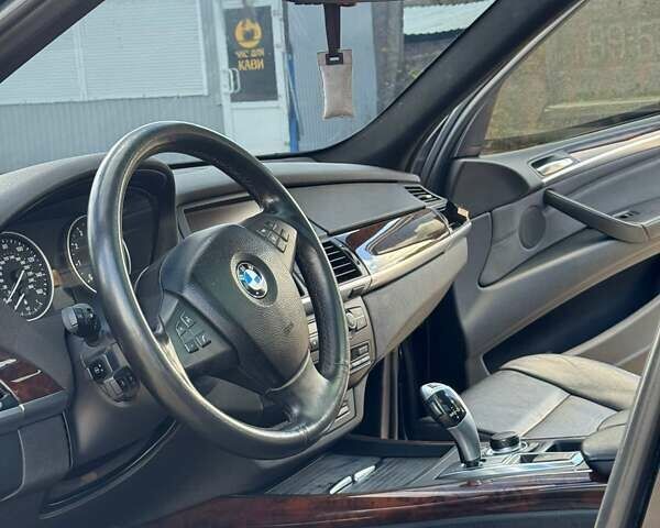 Черный БМВ Х5, объемом двигателя 2.98 л и пробегом 210 тыс. км за 12500 $, фото 9 на Automoto.ua
