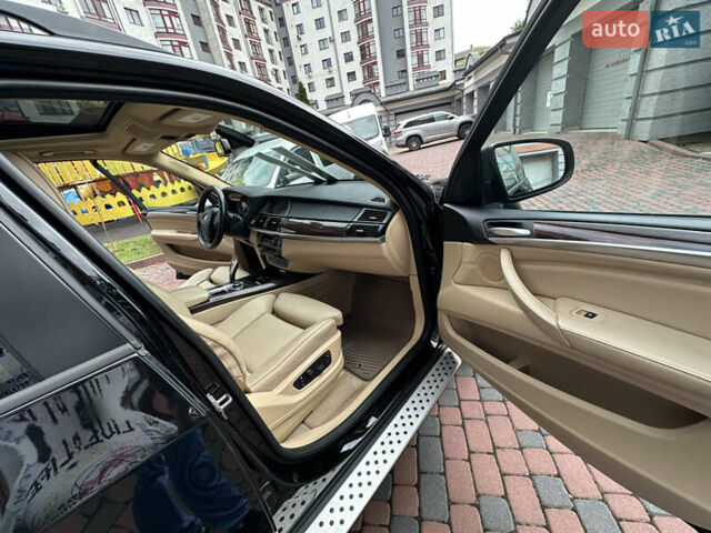 Черный БМВ Х5, объемом двигателя 3 л и пробегом 229 тыс. км за 16850 $, фото 152 на Automoto.ua