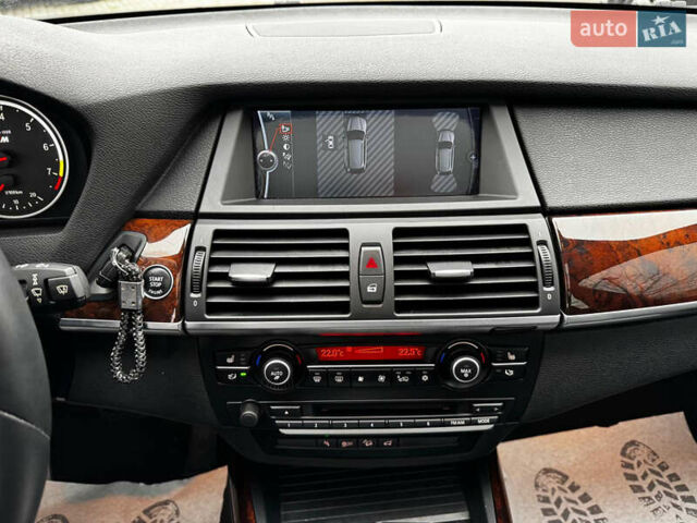 Чорний БМВ Х5, об'ємом двигуна 3 л та пробігом 209 тис. км за 13999 $, фото 16 на Automoto.ua