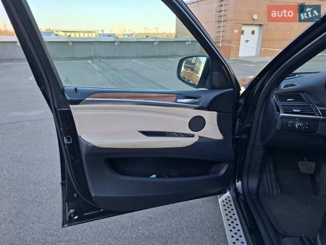 Чорний БМВ Х5, об'ємом двигуна 3 л та пробігом 260 тис. км за 16999 $, фото 10 на Automoto.ua