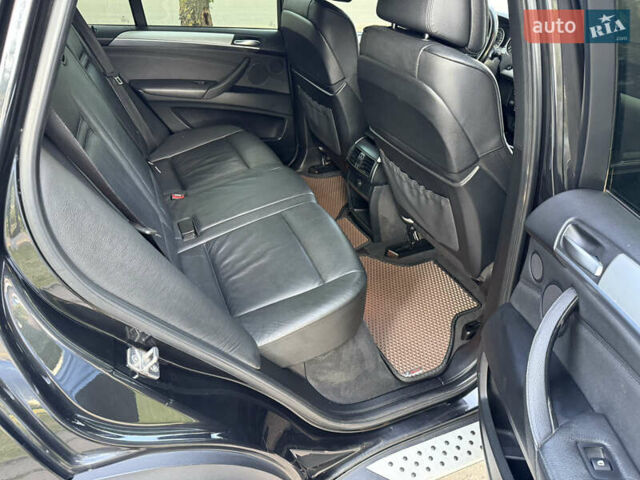 Черный БМВ Х5, объемом двигателя 2.99 л и пробегом 322 тыс. км за 18000 $, фото 12 на Automoto.ua