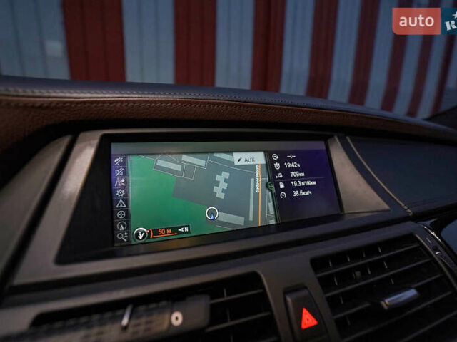 Чорний БМВ Х5, об'ємом двигуна 4.4 л та пробігом 195 тис. км за 16000 $, фото 17 на Automoto.ua