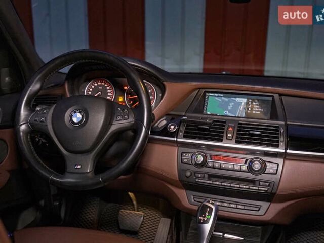 Чорний БМВ Х5, об'ємом двигуна 4.4 л та пробігом 195 тис. км за 16000 $, фото 20 на Automoto.ua