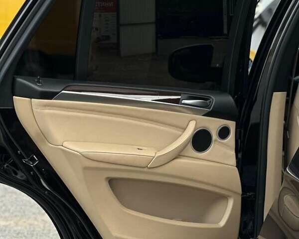 Чорний БМВ Х5, об'ємом двигуна 3 л та пробігом 222 тис. км за 21500 $, фото 8 на Automoto.ua