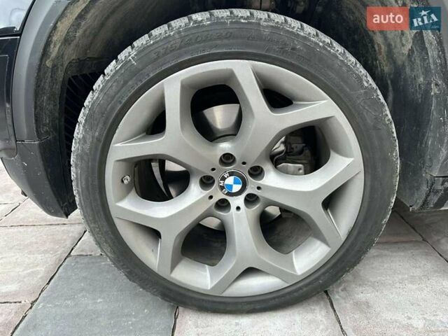 Черный БМВ Х5, объемом двигателя 3 л и пробегом 298 тыс. км за 16800 $, фото 46 на Automoto.ua